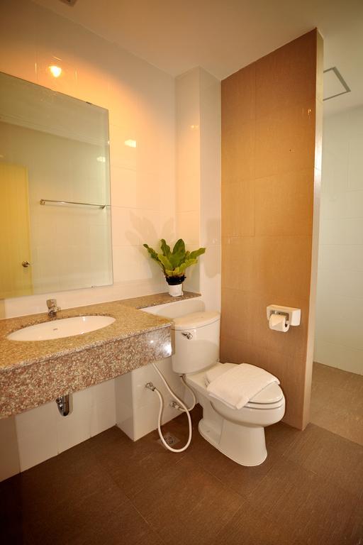 Sunshine Hostel Hua Hin Exterior photo