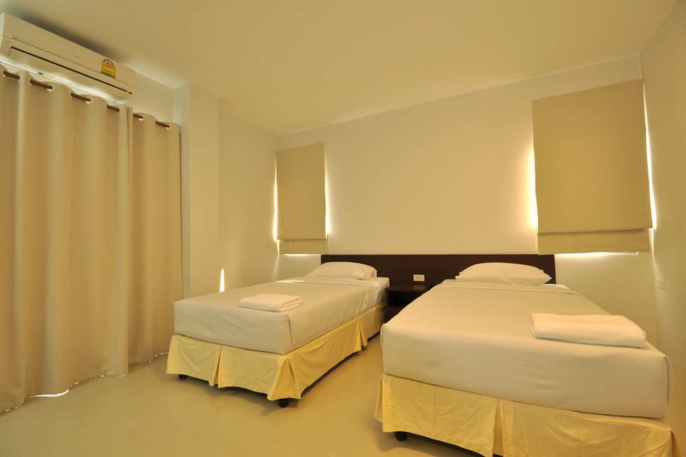Sunshine Hostel Hua Hin Exterior photo