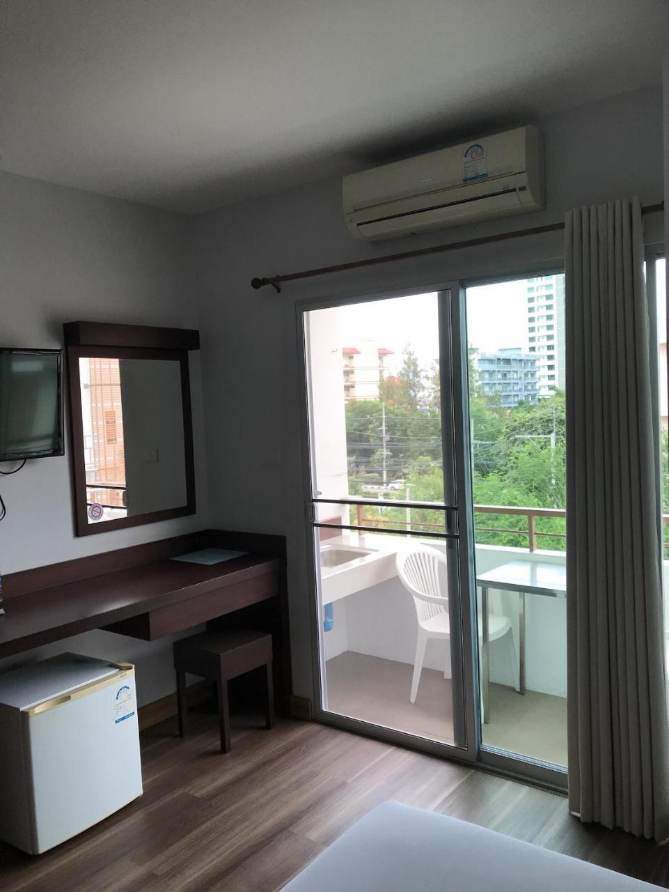 Sunshine Hostel Hua Hin Exterior photo