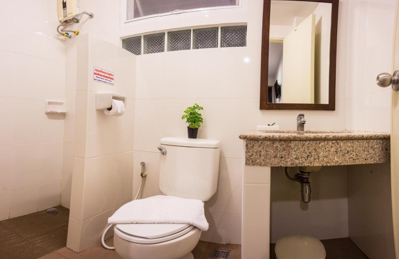 Sunshine Hostel Hua Hin Exterior photo